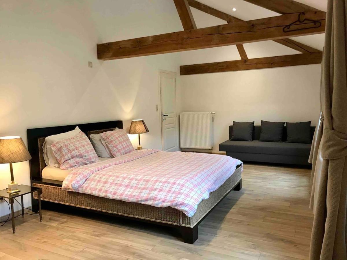 Les Ecuries De Lesse Apartment Libin Exterior photo